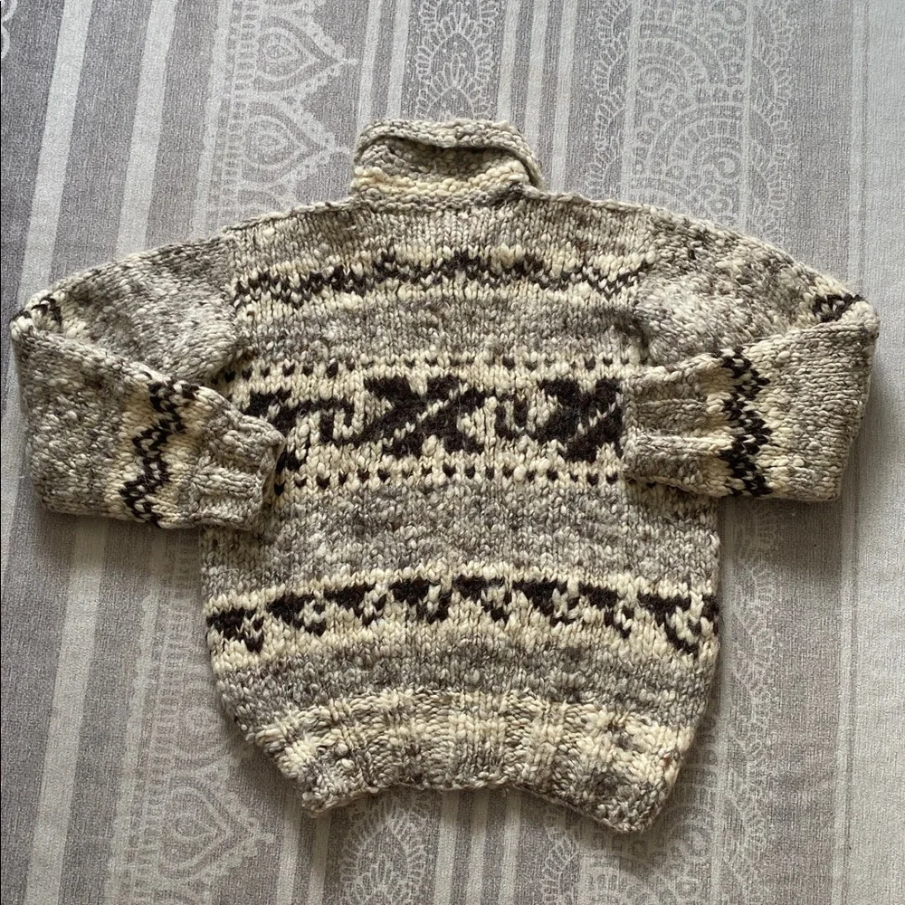 Vintage 1950s/1960s Wool Cowichan Sweater